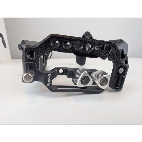 SmallRig Black Mamba Cage Kit for Canon with Top Handle and Mounting Options - Picture 7 of 7